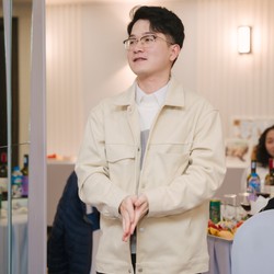 Sản phẩm này người bán sẽ chịu phí vận chuyển nhé