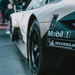 Xe đua thể thaoSponsor lốp Michelín thương hiệu nổi tiếng