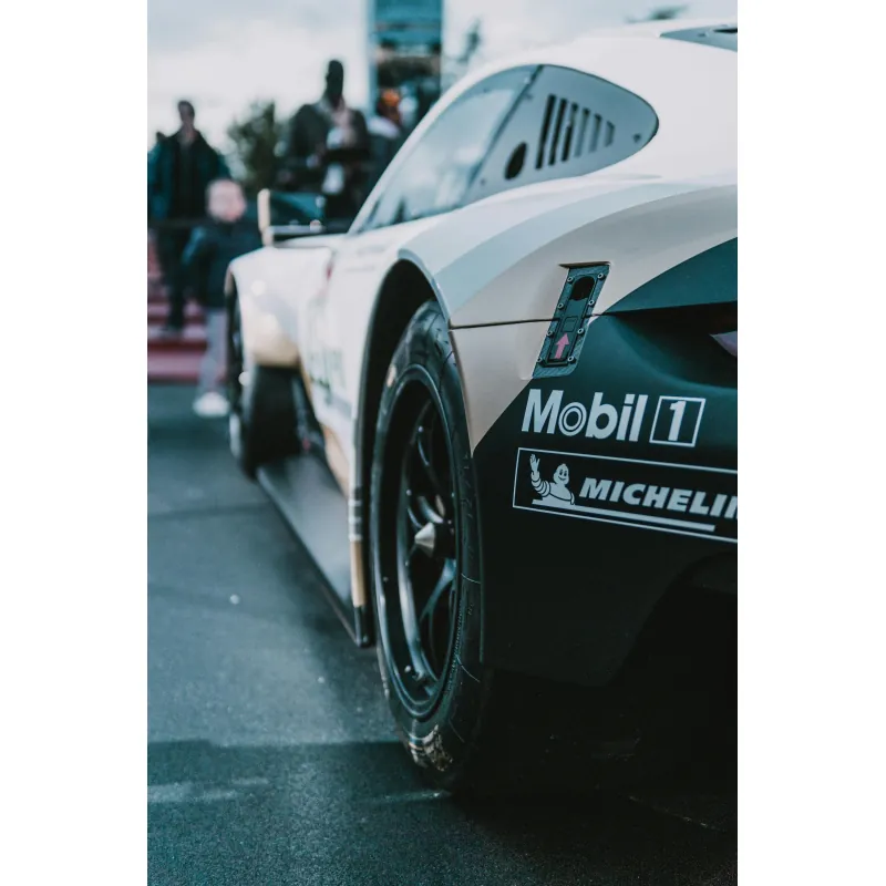 Xe đua thể thaoSponsor lốp Michelín thương hiệu nổi tiếng 3997